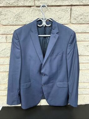 Men's Classic Navy Two-Button Suit Super 110’s Blazer